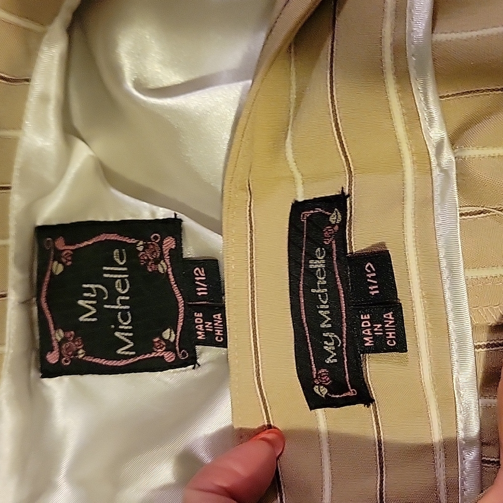 My Michelle 2 piece Pant suit - Picture 11 of 12